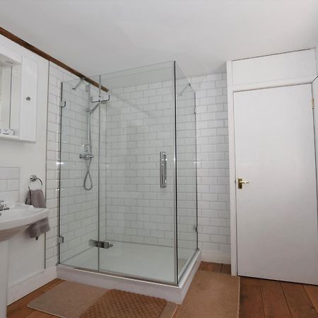 4 Bed In Hay-On-Wye Town Bn116ヴィラ エクステリア 写真