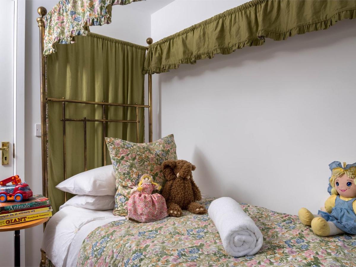 4 Bed In Hay-On-Wye Town Bn116ヴィラ エクステリア 写真