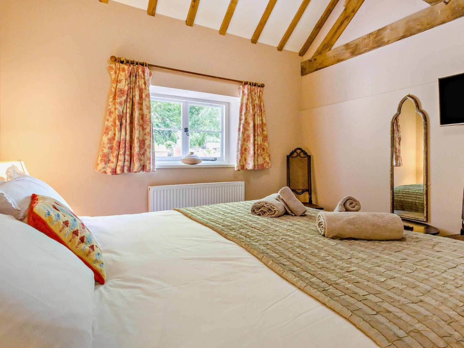 4 Bed In Hay-On-Wye Town Bn116ヴィラ エクステリア 写真